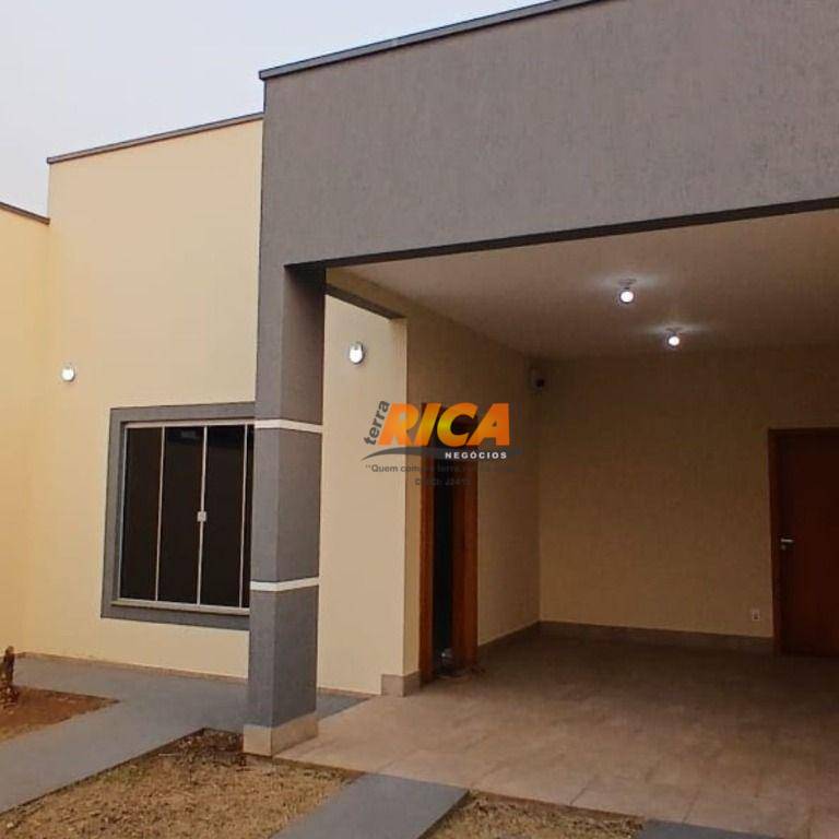 Casa à venda com 2 quartos, 113m² - Foto 3