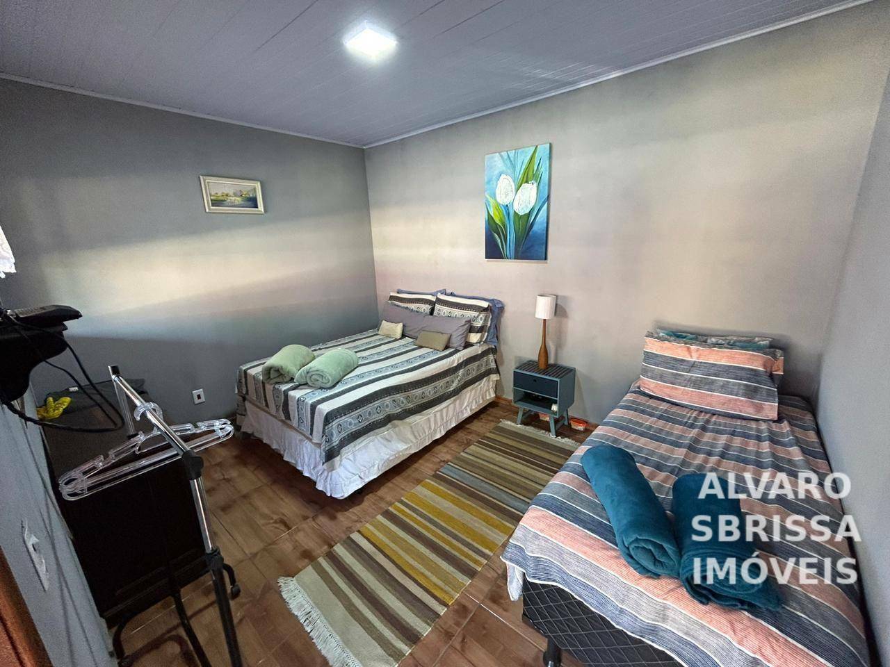 Chácara à venda com 3 quartos, 330m² - Foto 25