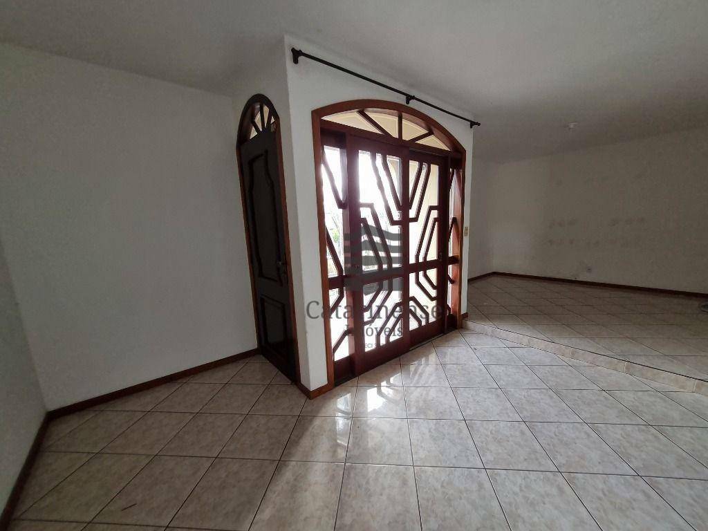 Casa à venda com 3 quartos, 82m² - Foto 12