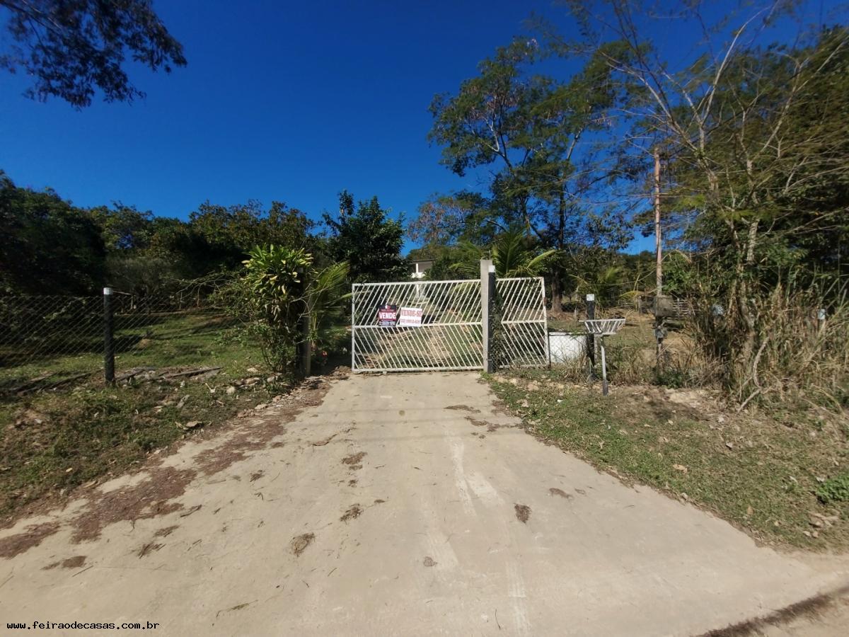 Fazenda à venda com 5 quartos, 600m² - Foto 2