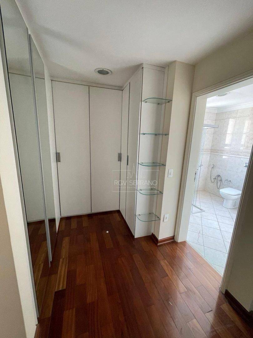 Sobrado à venda e aluguel com 3 quartos, 357m² - Foto 19