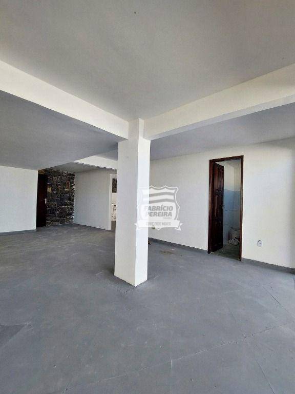 Casa à venda com 6 quartos, 300m² - Foto 68