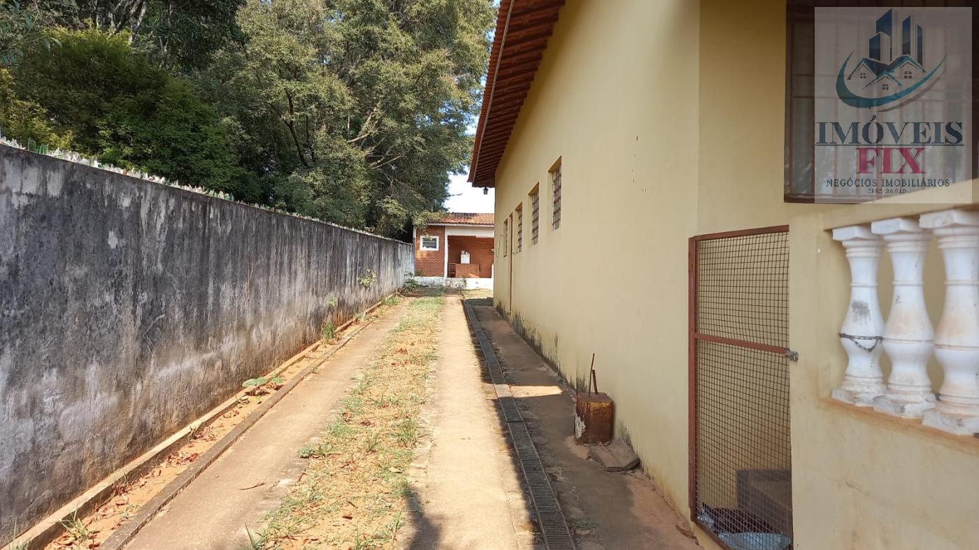 Fazenda à venda com 3 quartos, 328m² - Foto 11