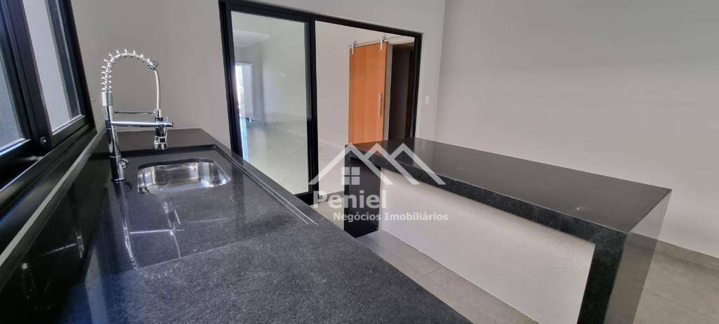 Casa de Condomínio à venda com 3 quartos, 201m² - Foto 3