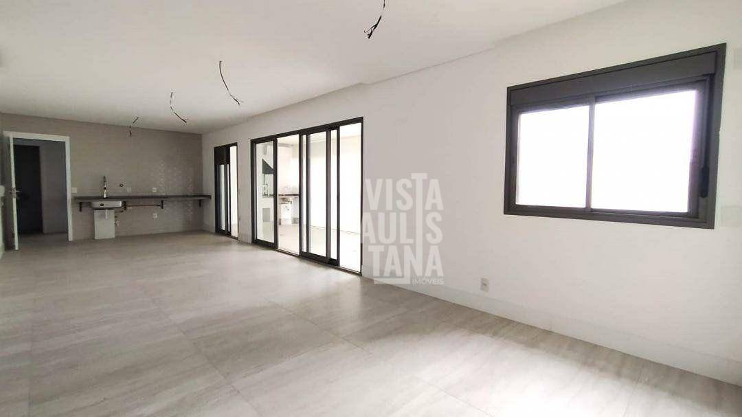 Apartamento à venda com 3 quartos, 146m² - Foto 1