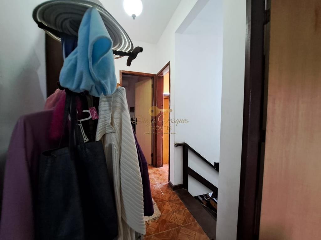 Casa à venda com 4 quartos, 360m² - Foto 22