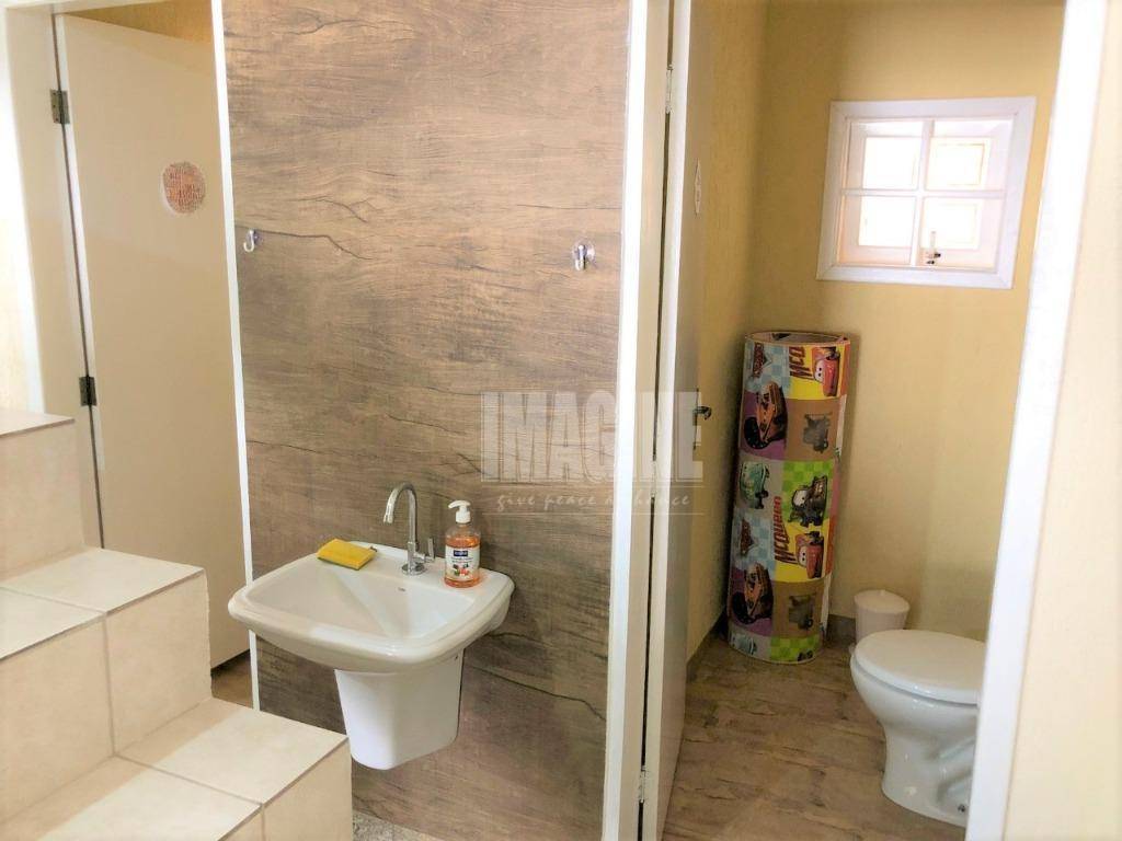 Sobrado à venda com 5 quartos, 224m² - Foto 24