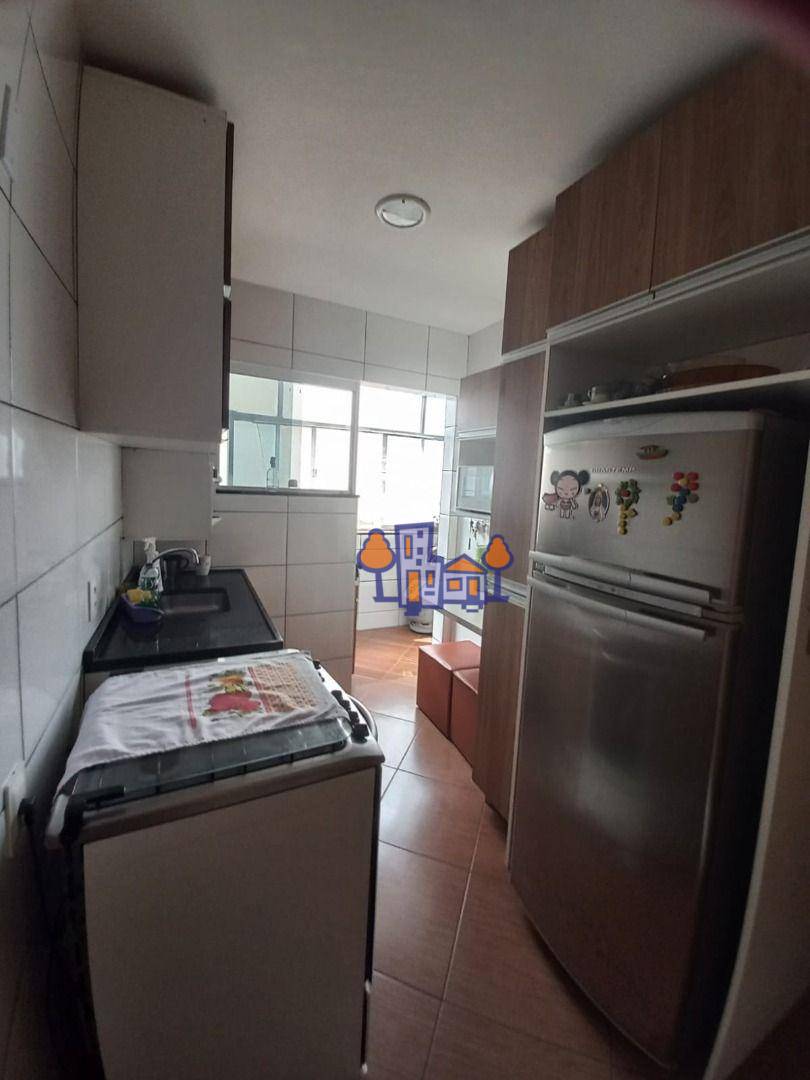 Apartamento à venda com 2 quartos, 90m² - Foto 5