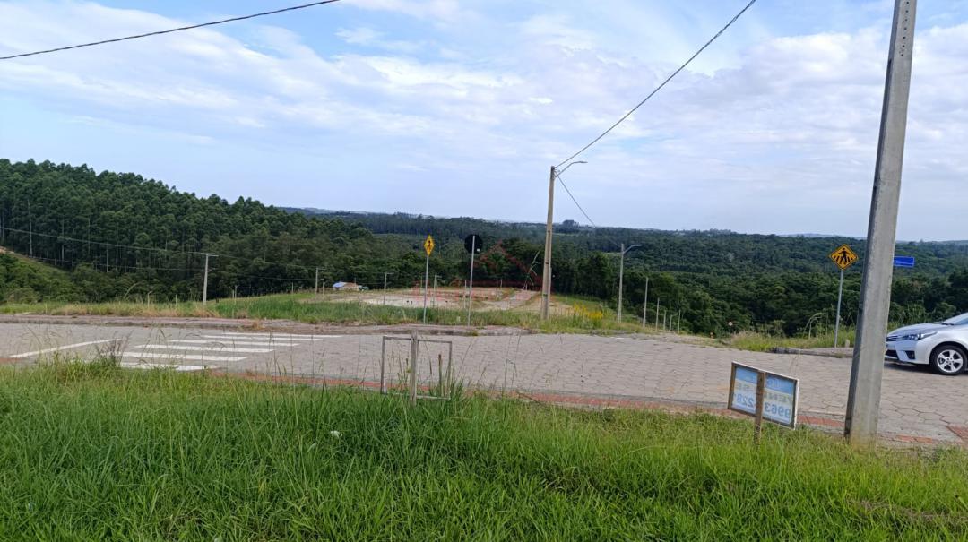 Terreno à venda, 365m² - Foto 1