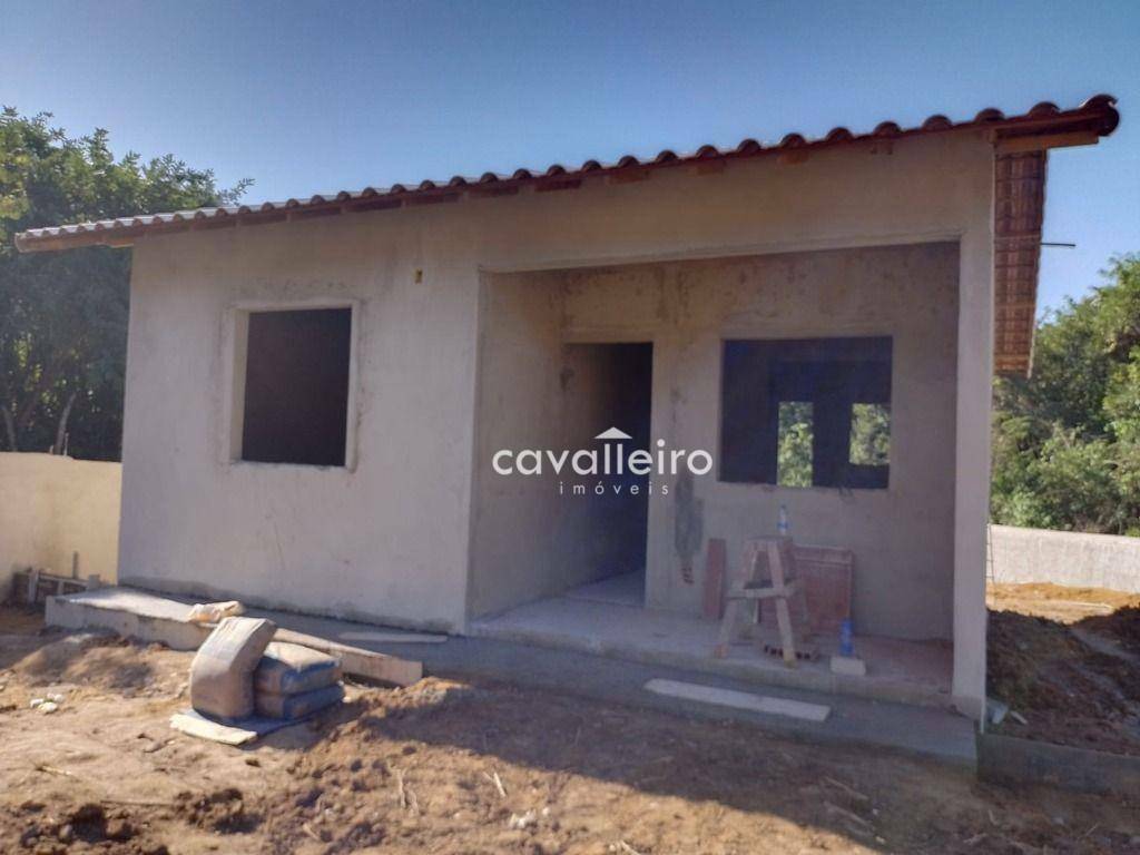 Casa à venda com 2 quartos, 65m² - Foto 2