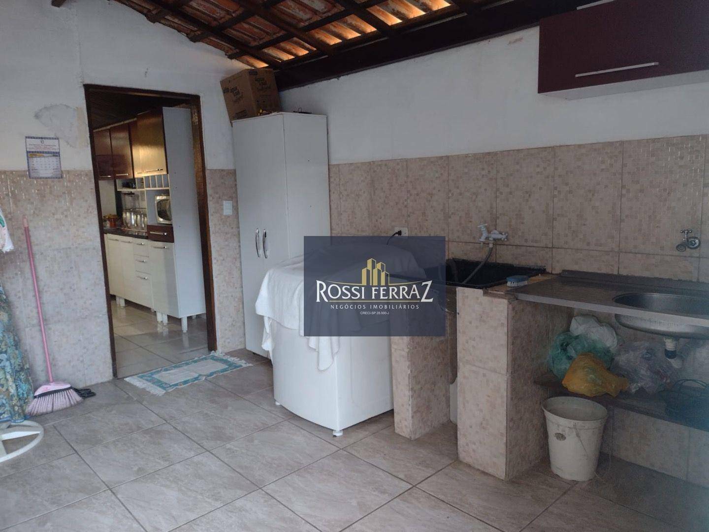 Casa à venda com 2 quartos, 150m² - Foto 14