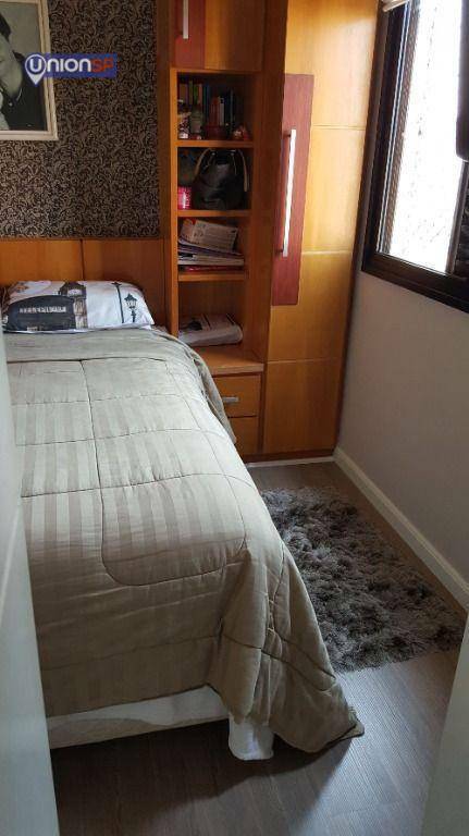 Apartamento à venda com 2 quartos, 70m² - Foto 8