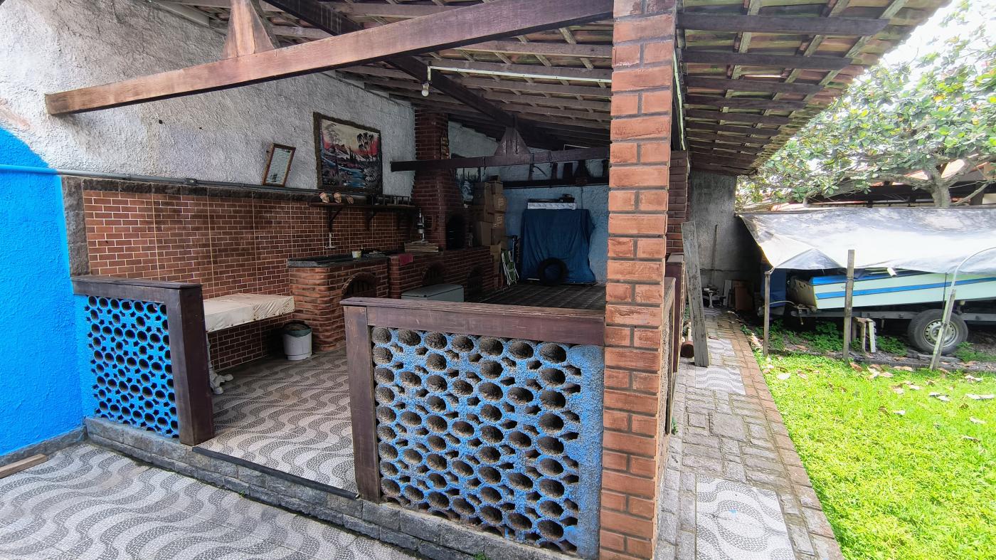 Casa à venda com 4 quartos, 900m² - Foto 17