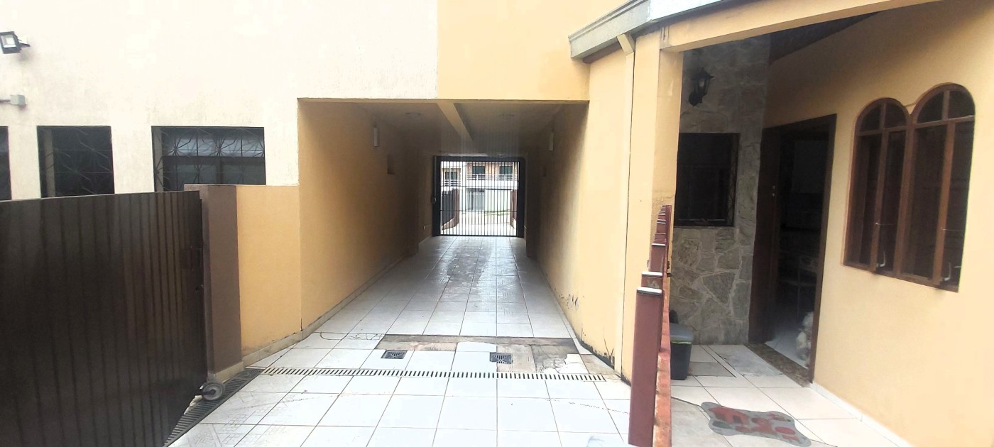 Sobrado à venda com 5 quartos, 264m² - Foto 27