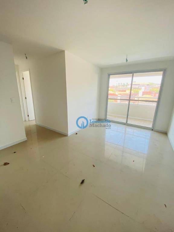 Apartamento à venda com 2 quartos, 61m² - Foto 15