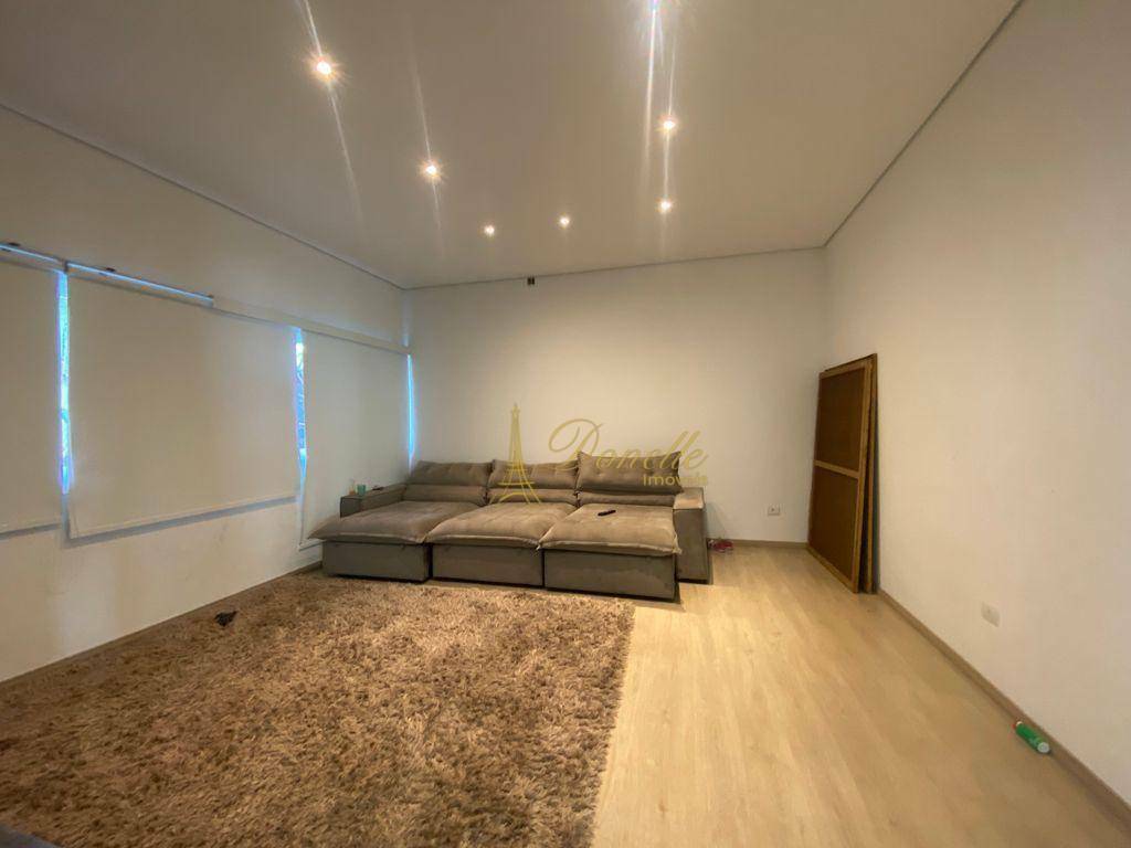 Sobrado à venda com 3 quartos, 400m² - Foto 4