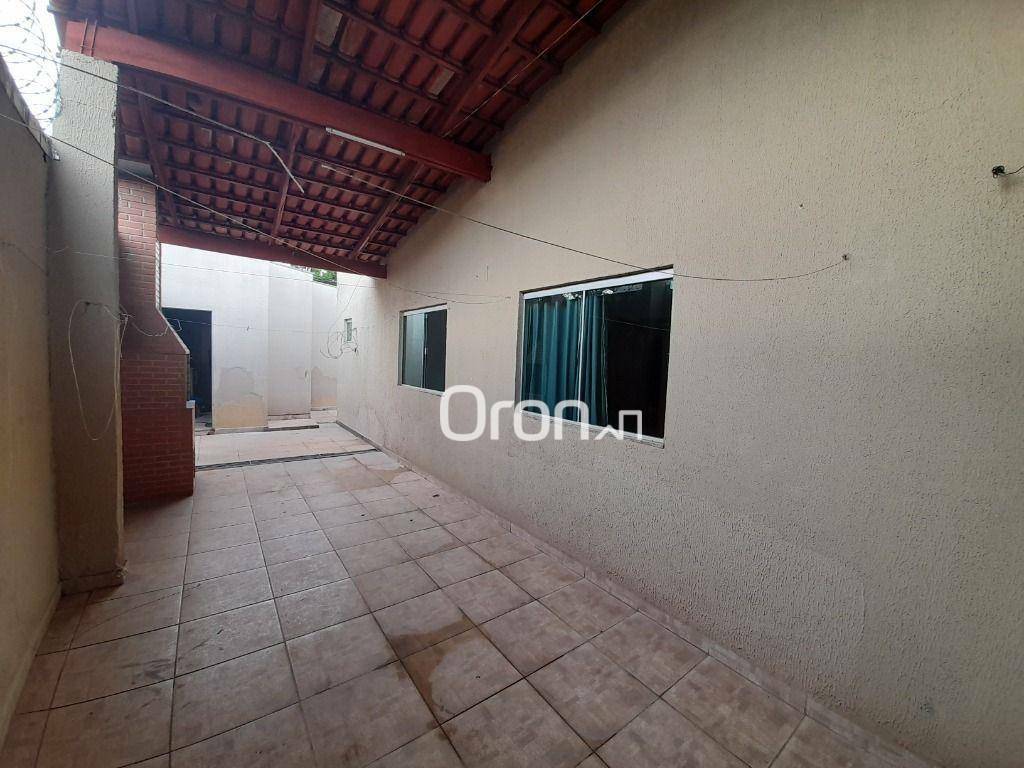 Casa à venda com 4 quartos, 114m² - Foto 14