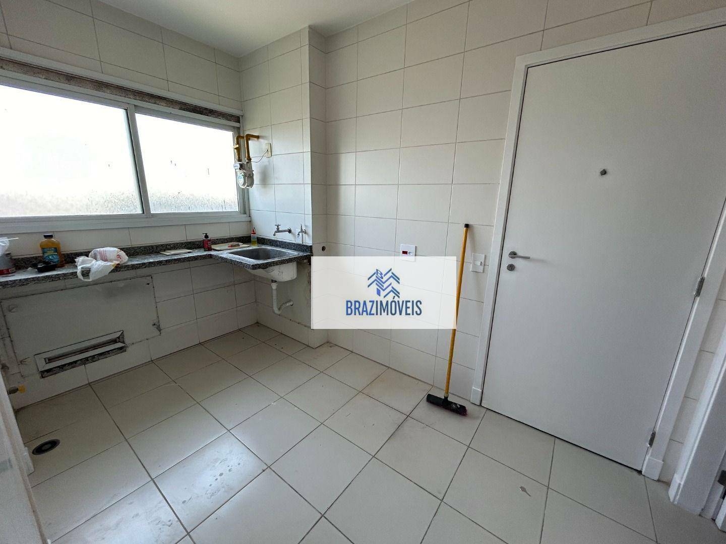 Apartamento à venda com 4 quartos, 177m² - Foto 23