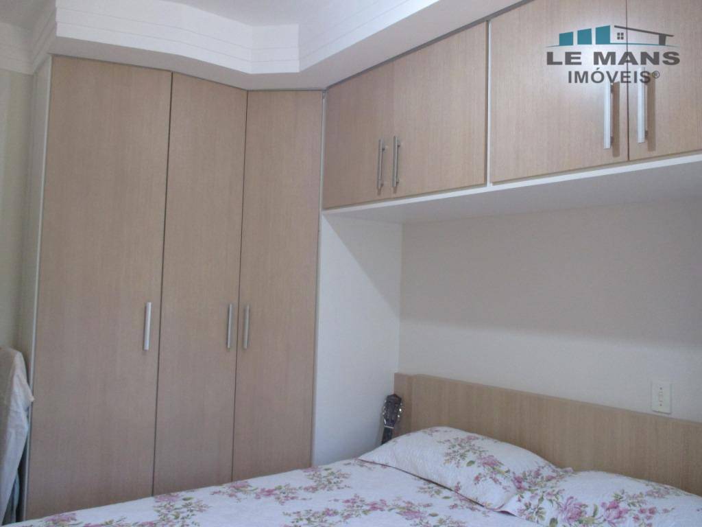 Apartamento à venda com 2 quartos, 48m² - Foto 10