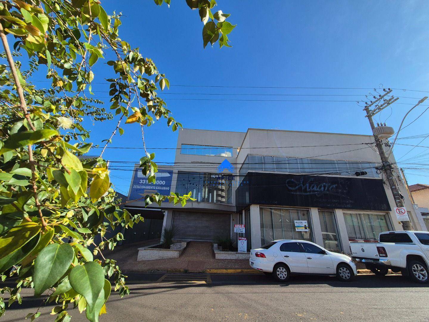 Loja-Salão para alugar, 368m² - Foto 1