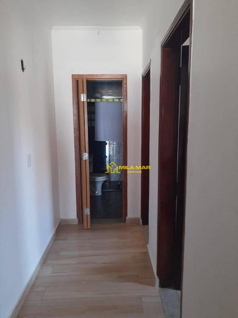 Casa à venda com 3 quartos, 200m² - Foto 5