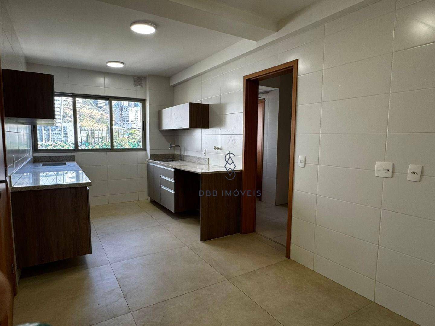 Apartamento à venda com 4 quartos, 163m² - Foto 5