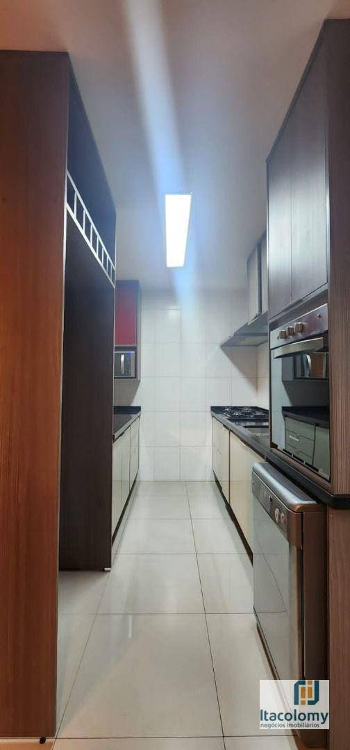 Apartamento à venda com 4 quartos, 156m² - Foto 4