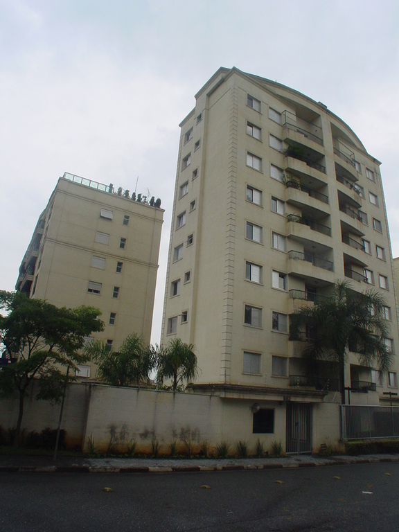 Apartamento à venda com 4 quartos, 210m² - Foto 2