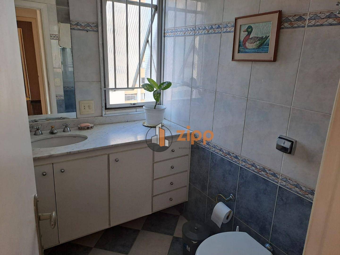 Apartamento à venda com 3 quartos, 115m² - Foto 4