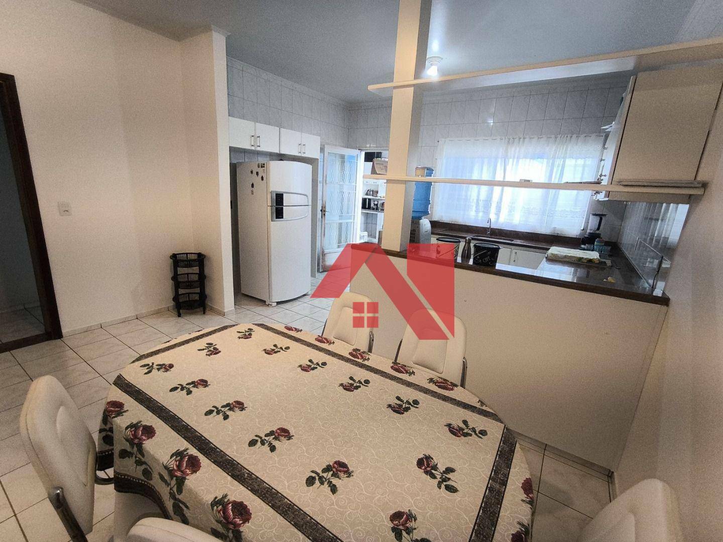 Casa à venda com 3 quartos, 165m² - Foto 11