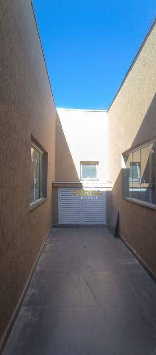Apartamento para alugar com 2 quartos, 110m² - Foto 10