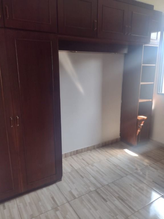 Apartamento à venda com 2 quartos, 65m² - Foto 11