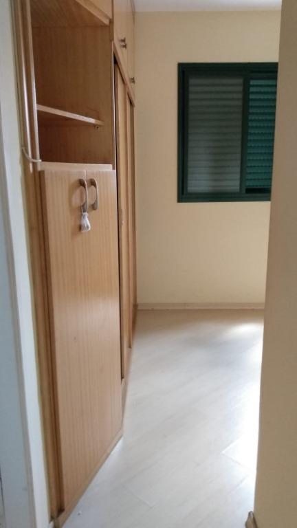 Apartamento à venda com 3 quartos, 70m² - Foto 14