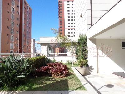 Apartamento para alugar com 3 quartos, 95m² - Foto 35