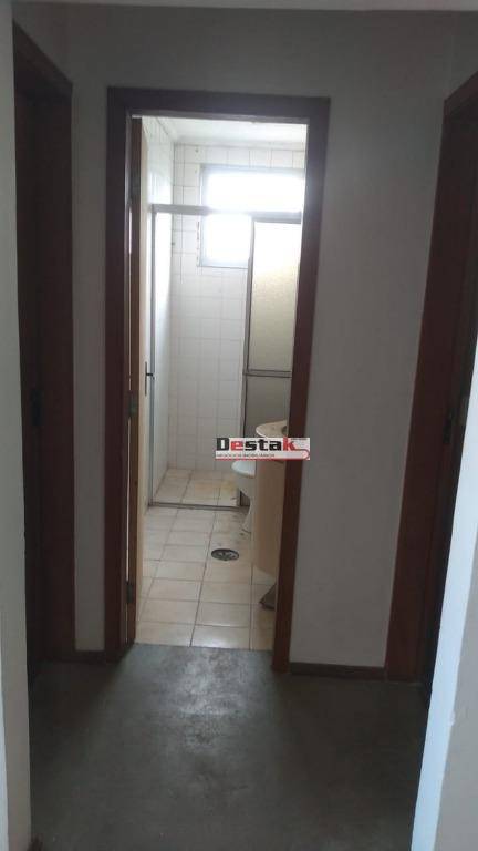 Apartamento à venda com 2 quartos, 85m² - Foto 10