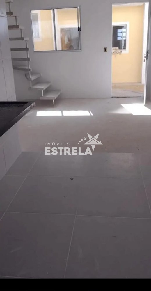 Casa à venda com 2 quartos, 50m² - Foto 9