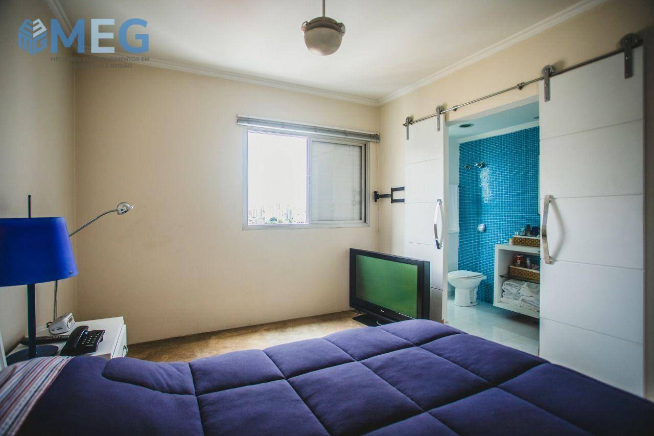 Apartamento à venda com 4 quartos, 140m² - Foto 12