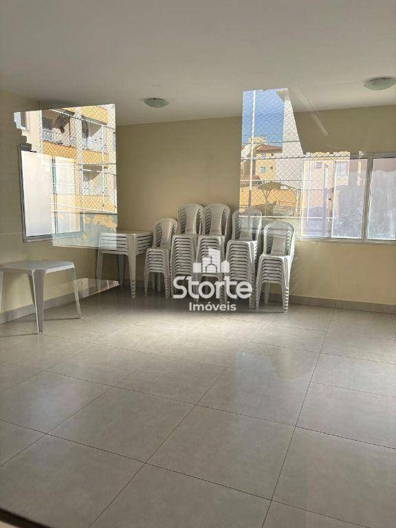 Apartamento à venda com 2 quartos, 65m² - Foto 16