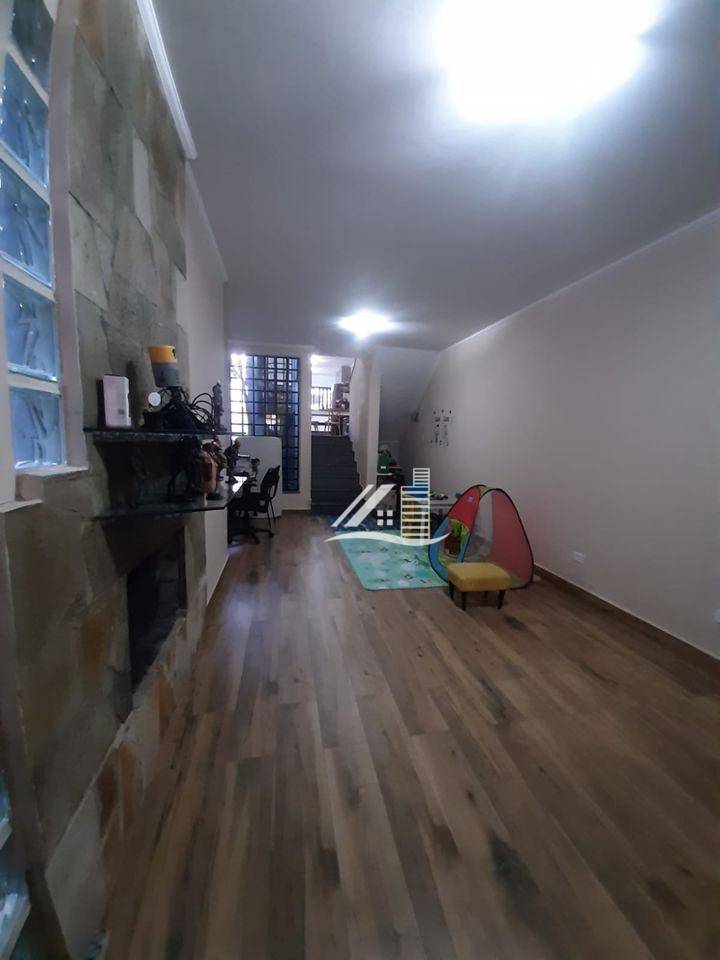 Sobrado à venda com 3 quartos, 212m² - Foto 29