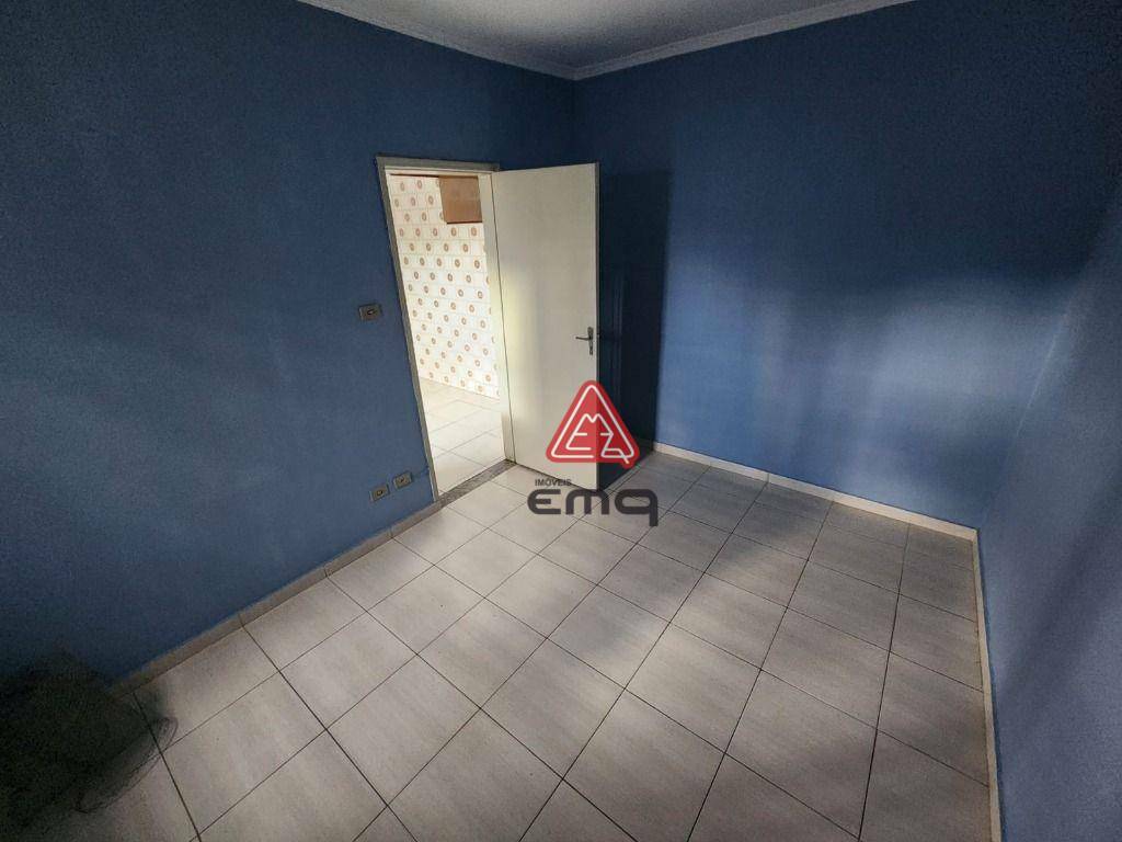 Casa à venda com 2 quartos, 117m² - Foto 4