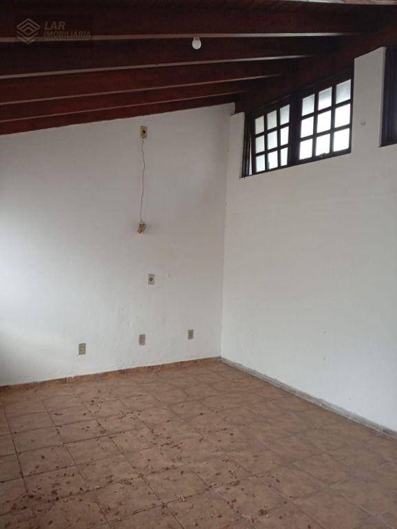 Casa à venda e aluguel com 4 quartos, 275m² - Foto 33