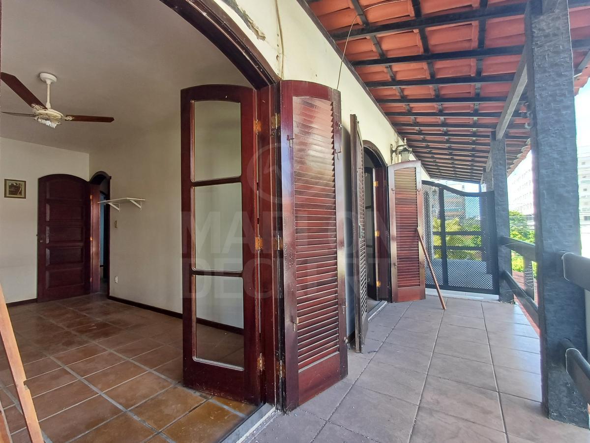 Casa de Condomínio à venda com 4 quartos, 202m² - Foto 34