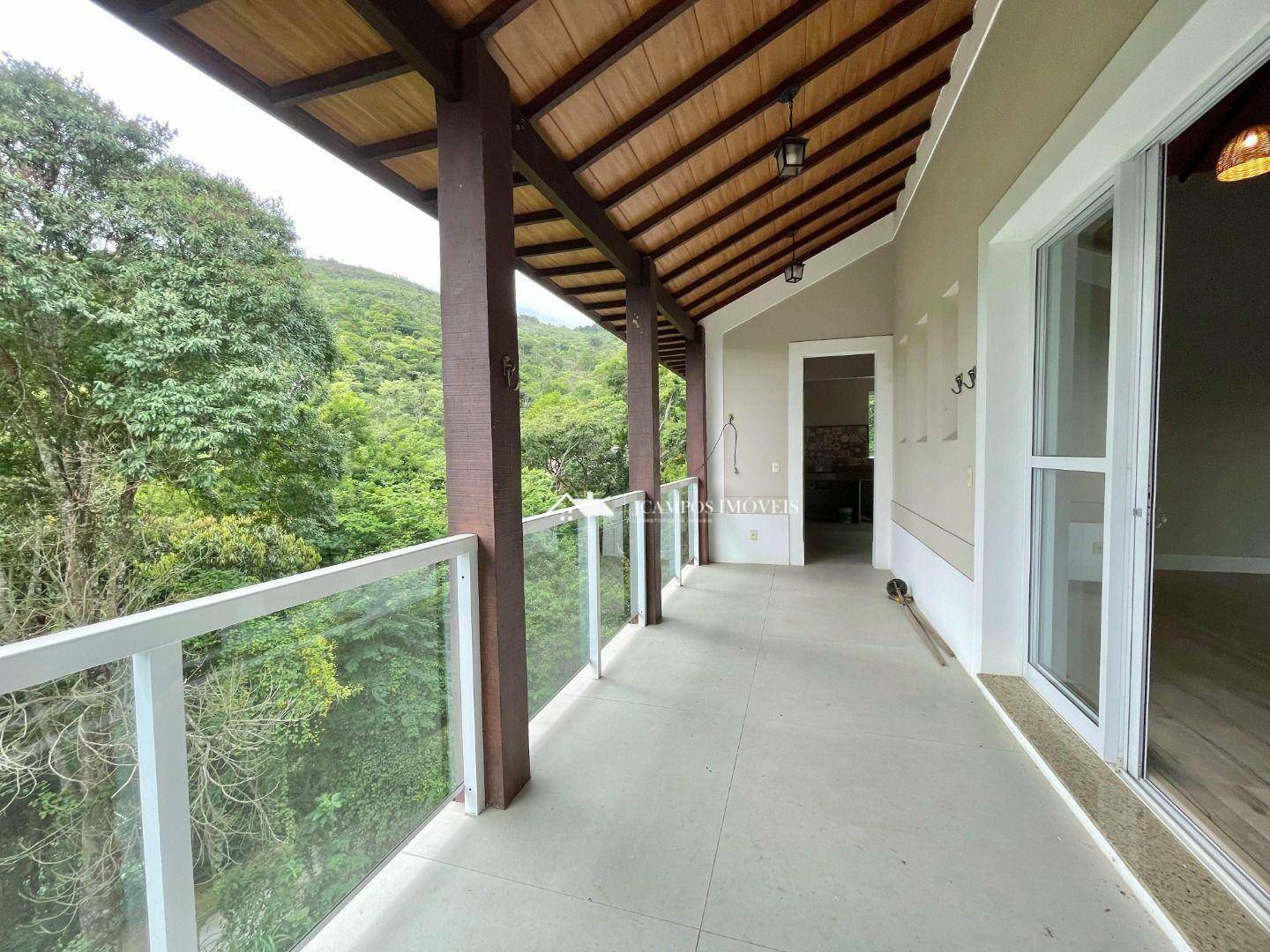 Casa à venda com 4 quartos, 300m² - Foto 7