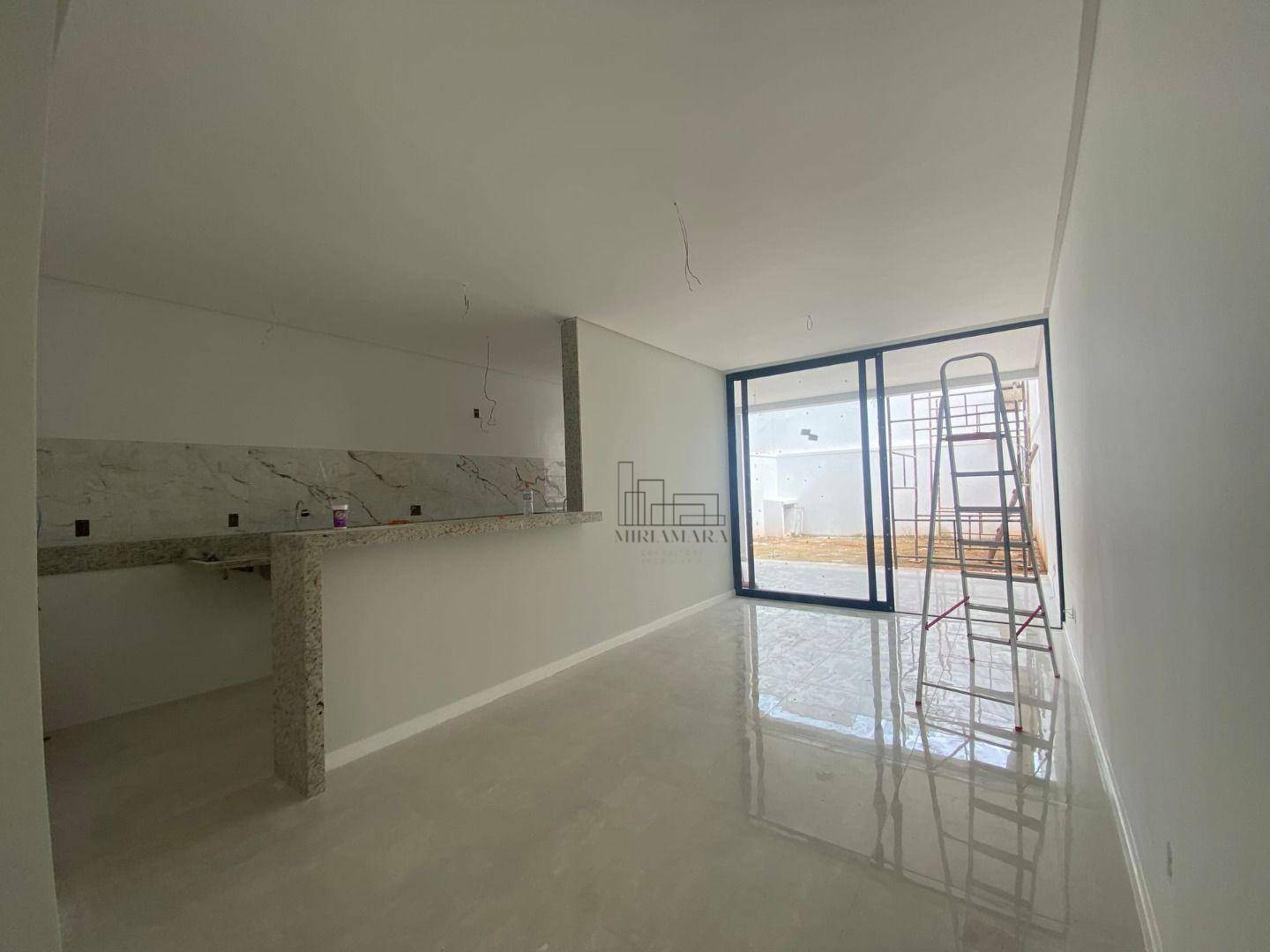 Casa à venda com 3 quartos, 175m² - Foto 8