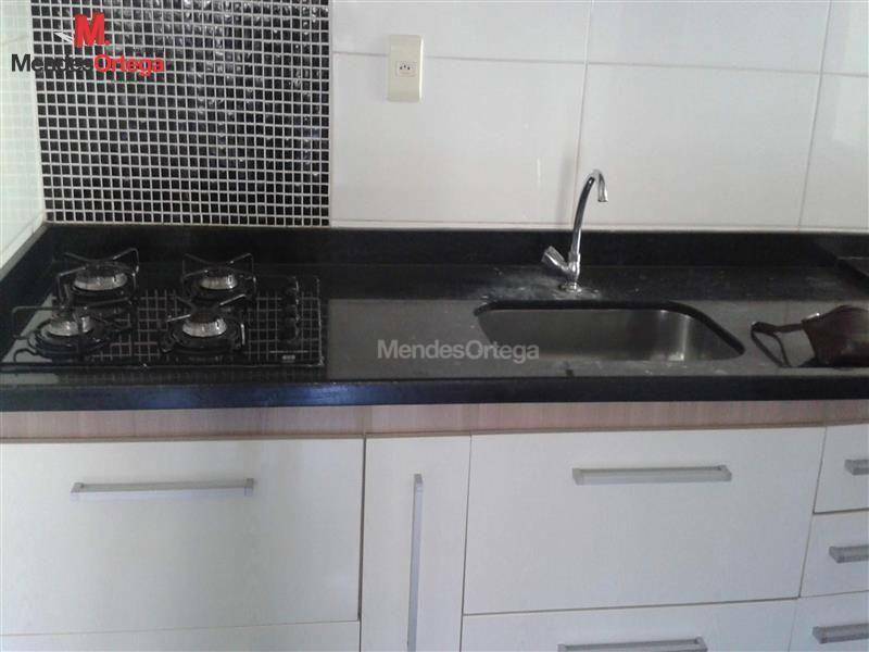 Apartamento para alugar com 2 quartos, 72m² - Foto 8