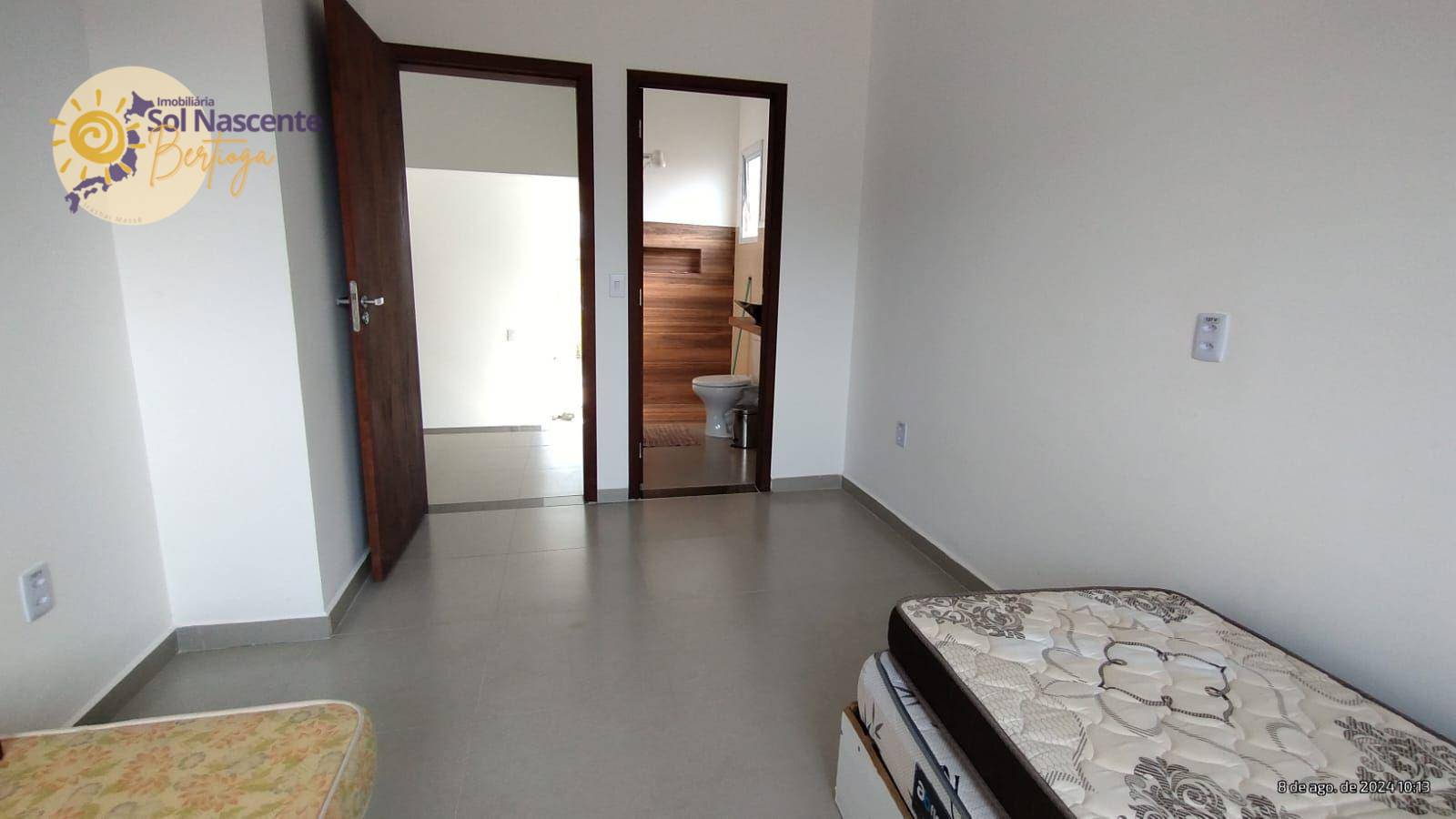 Casa à venda com 4 quartos, 250m² - Foto 26