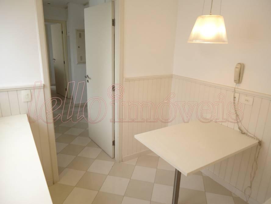 Apartamento para alugar com 3 quartos, 175m² - Foto 11