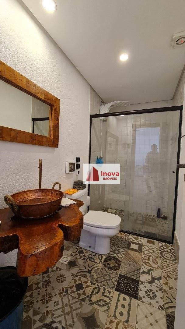 Casa de Condomínio à venda com 4 quartos, 241m² - Foto 21