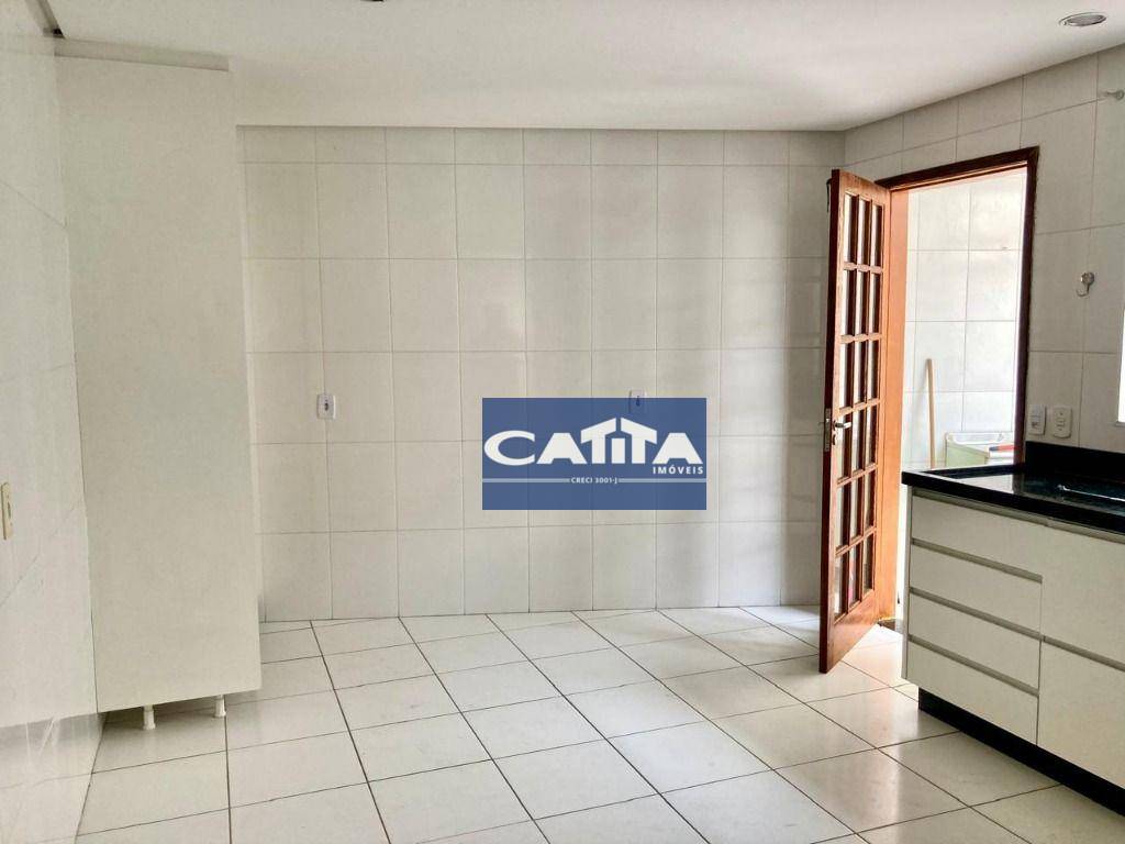 Sobrado à venda com 4 quartos, 120m² - Foto 24