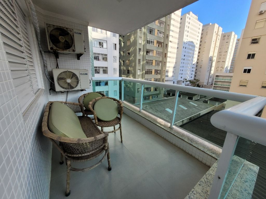 Apartamento à venda com 3 quartos, 130m² - Foto 26